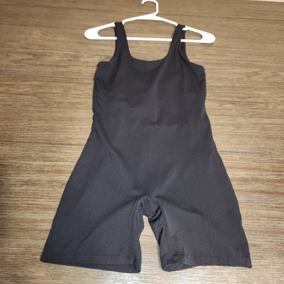 Quince Other - Quince Ultra Form Short Onesie NWT Black Small